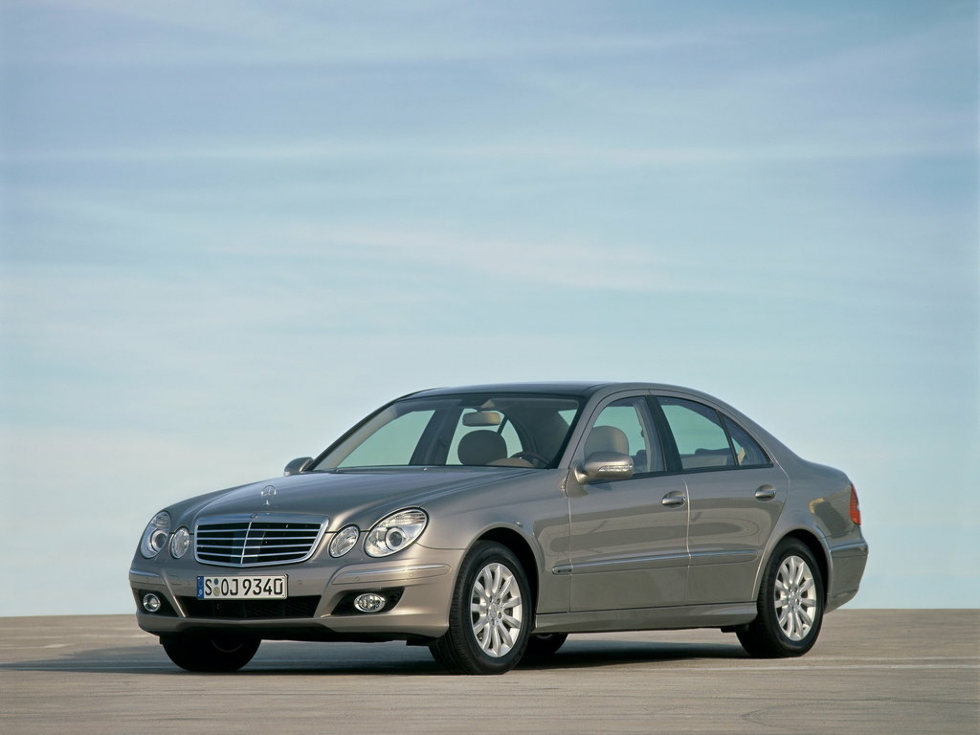 Коврики текстильные "Классик" для Mercedes-Benz E-Class (седан / W211) 2006 - 2009, черные, 4шт.