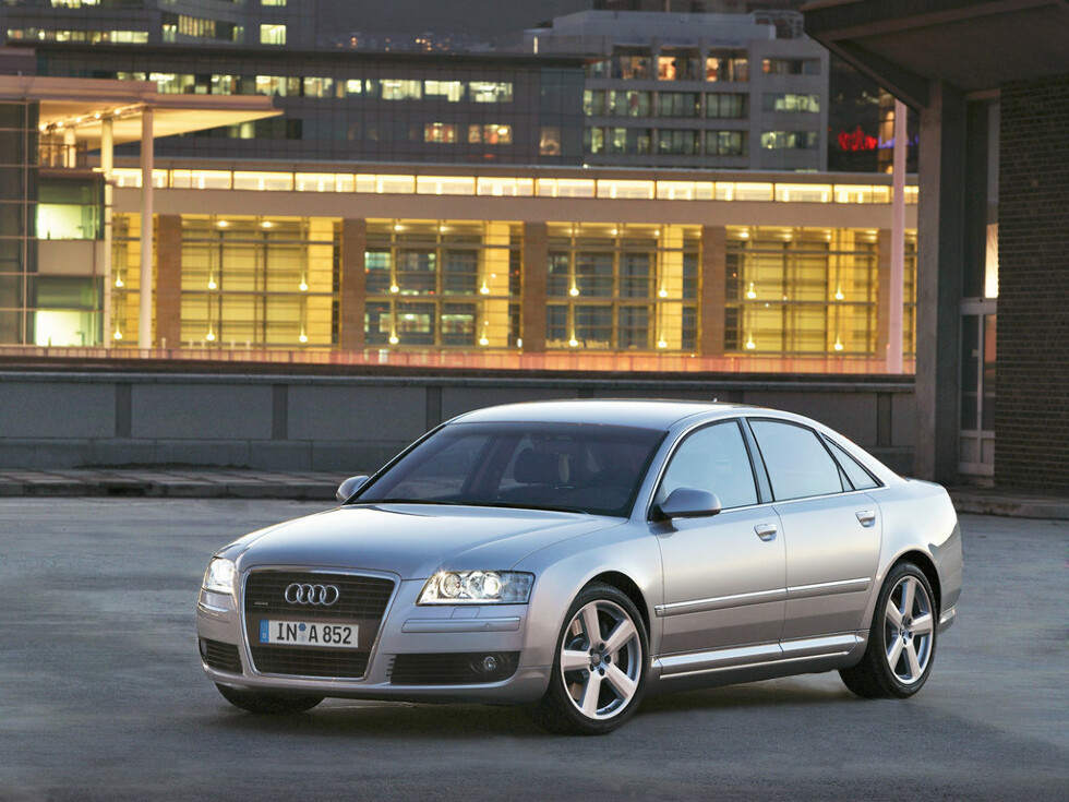 Коврики текстильные "Классик" для Audi A8 Long (седан / D3) 2005 - 2007, черные, 5шт.